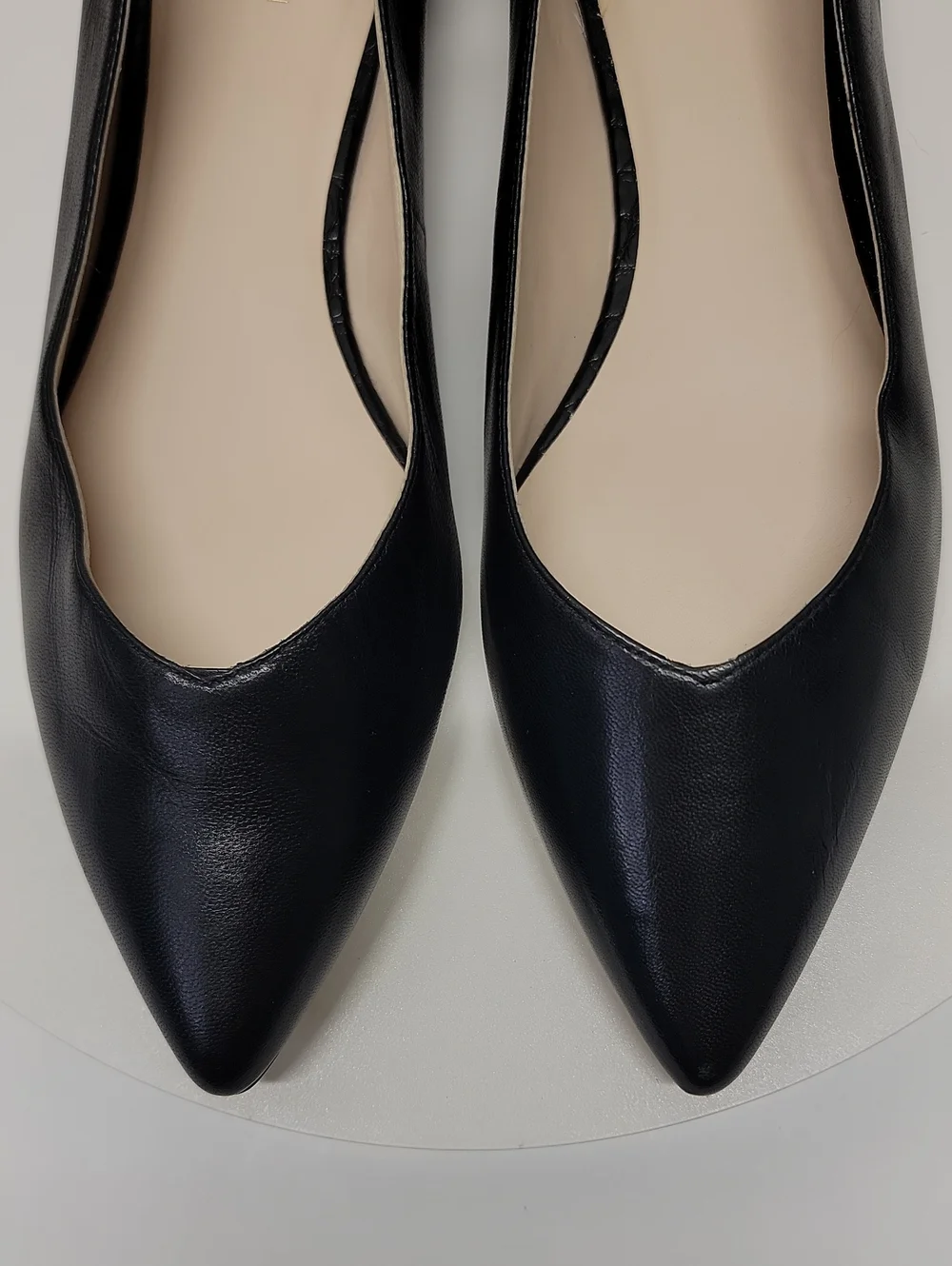Cole Haan Vintage Black Pointed Toe Leather Flats Sz 9